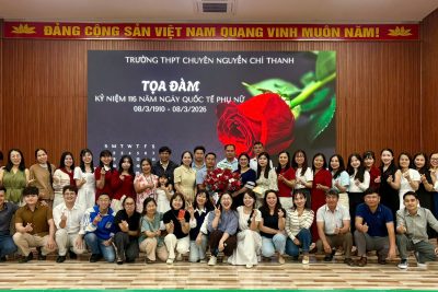 ẤM ÁP CHƯƠNG TRÌNH CHÀO MỪNG NGÀY QUỐC TẾ PHỤ NỮ 8/3 TẠI TRƯỜNG THPT CHUYÊN NGUYỄN CHÍ THANH